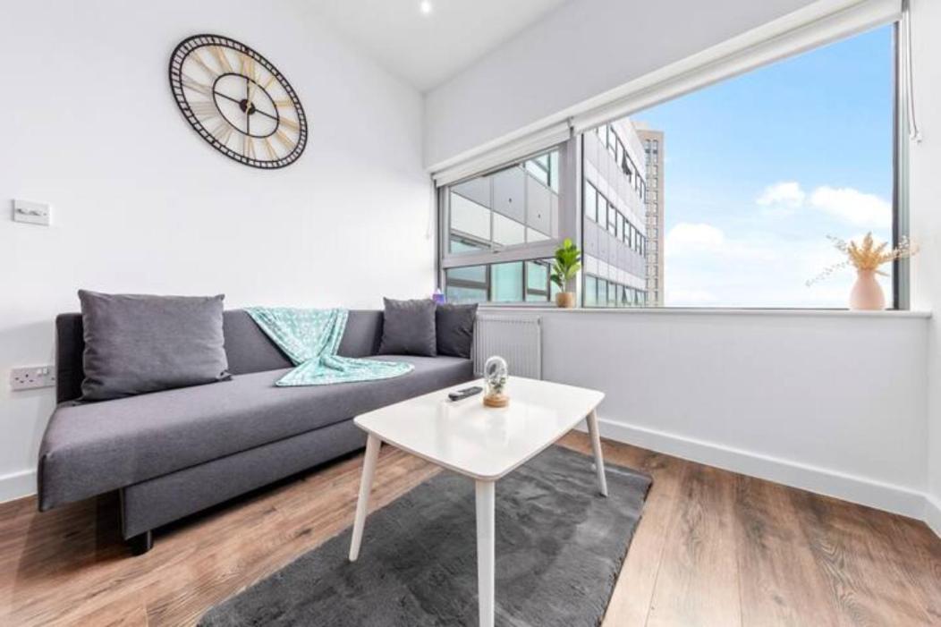 Stylish London 1Br Flat 15Min To Londonbridge Dp16 Apartman Croydon Kültér fotó